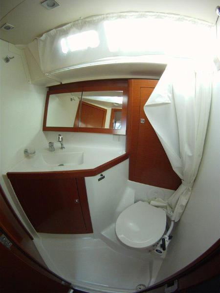 Book yachts online - sailboat - Oceanis 45 - Ponente - rent