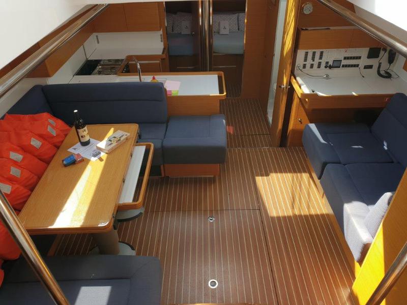 Book yachts online - sailboat - Elan 494 Impression - Lucija I with A/C - rent