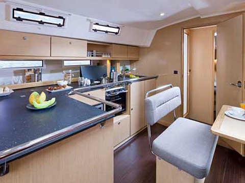 Book yachts online - sailboat - Bavaria Cruiser 45 - STAR DORIS - rent