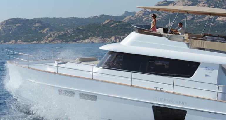 Book yachts online - powercatamaran - Fountaine Pajot Queensland 55 - Actium IV - rent