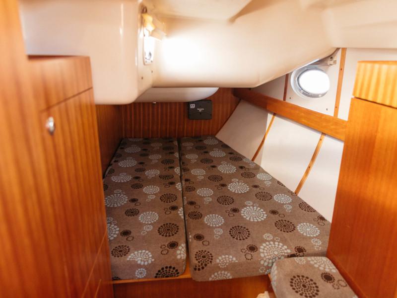 Book yachts online - sailboat - Elan 434 Impression - LINA - rent