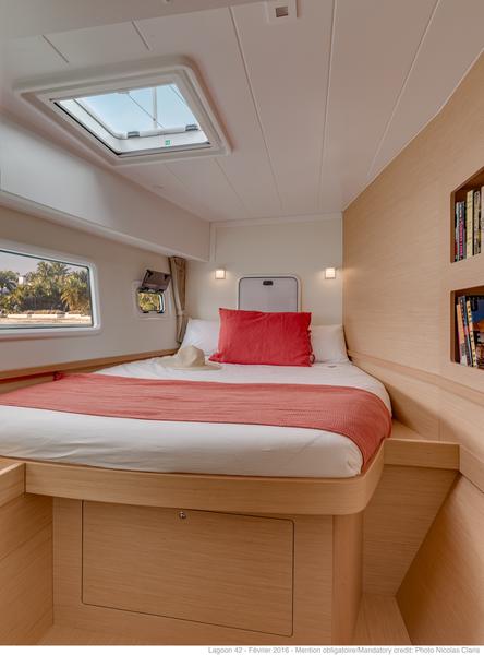 Book yachts online - catamaran - Lagoon 42 - No name - rent