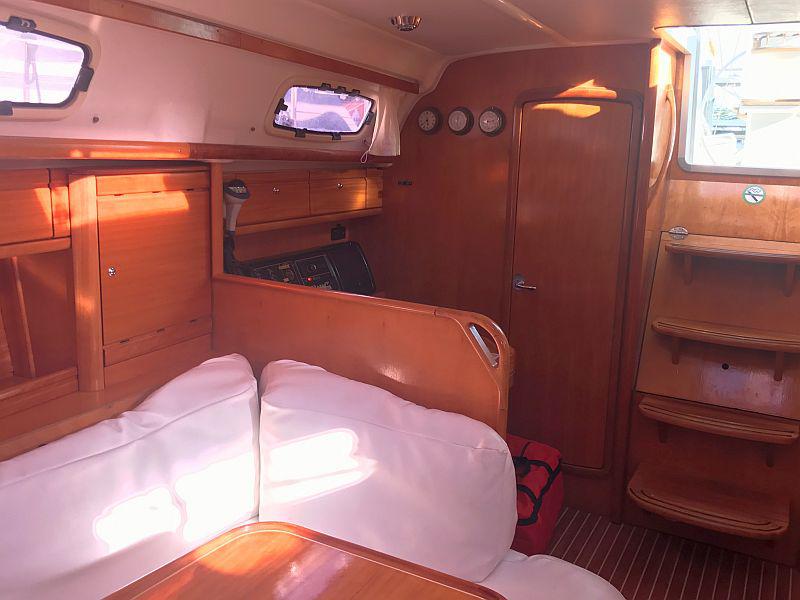 Book yachts online - sailboat - Bavaria 39 Cruiser - Anuschka - rent