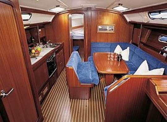 Book yachts online - sailboat - Bavaria 40 - EC- 40-02-G - rent