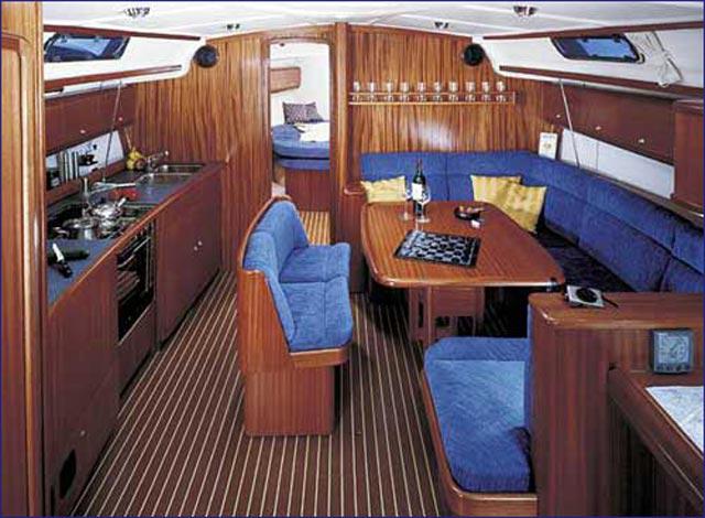 Book yachts online - sailboat - Bavaria 44 - EC- 44-02-CR - rent