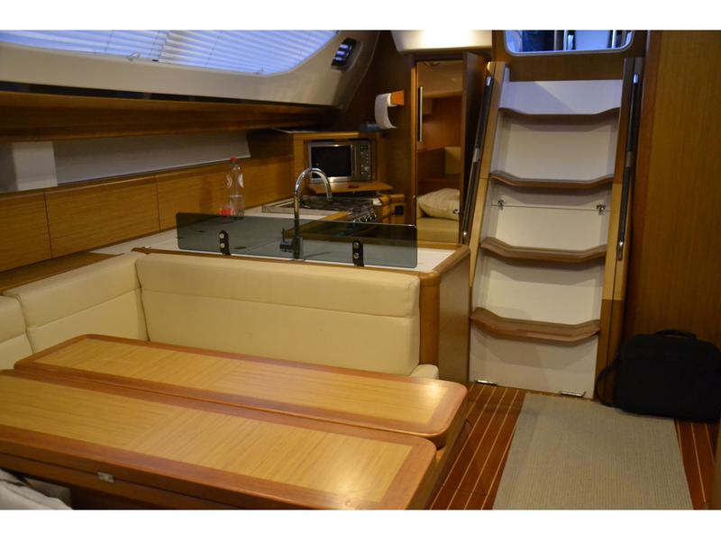 Book yachts online - sailboat - Sun Odyssey 45DS - Blue Dolphin - rent