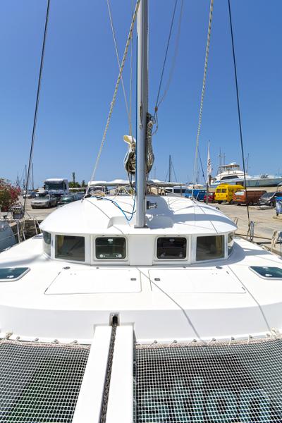 Book yachts online - catamaran - Lagoon 380 - Istion - rent