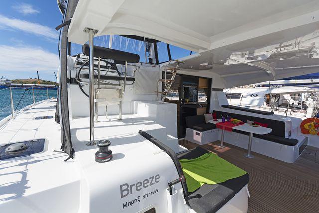 Book yachts online - catamaran - Lagoon 42 A/C &amp; GEN - FULL MOON - rent
