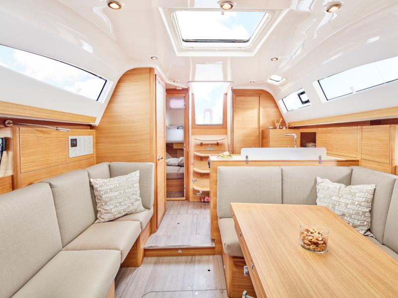 Book yachts online - sailboat - Elan 40.1 - Tamikaya - rent