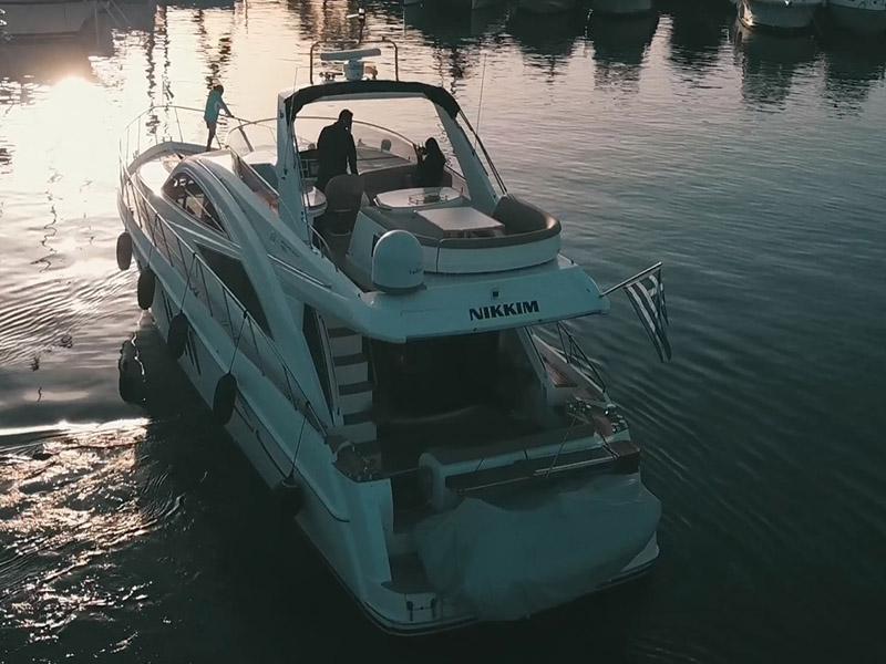 Book yachts online - motorboat - Sealine T60 - Nikkim - rent