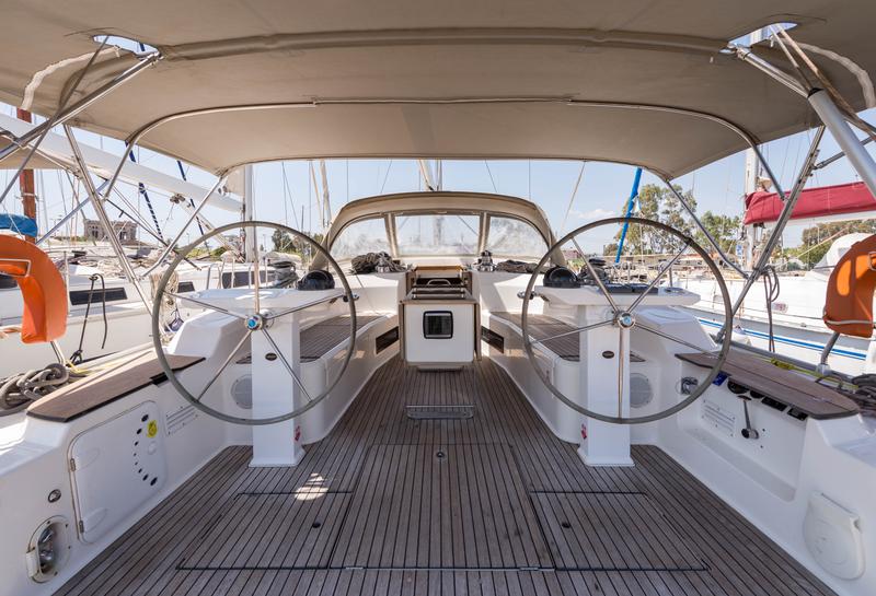 Book yachts online - sailboat - Bavaria Cruiser 50 - Altair - Bow &amp; Solar - rent