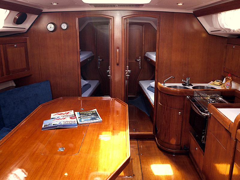 Book yachts online - sailboat - Elan 431 - SAGITARIUS - rent