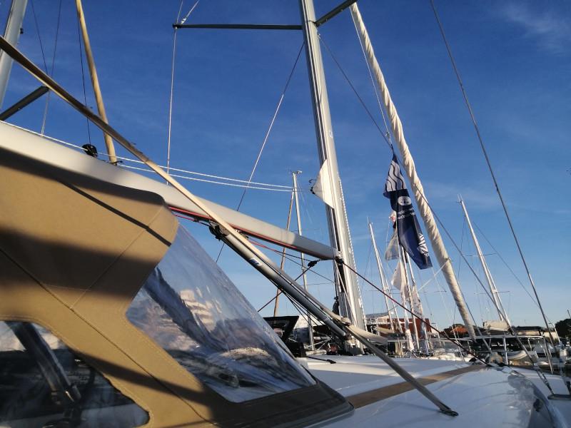 Book yachts online - sailboat - Sun Odyssey 439 - Mario - rent