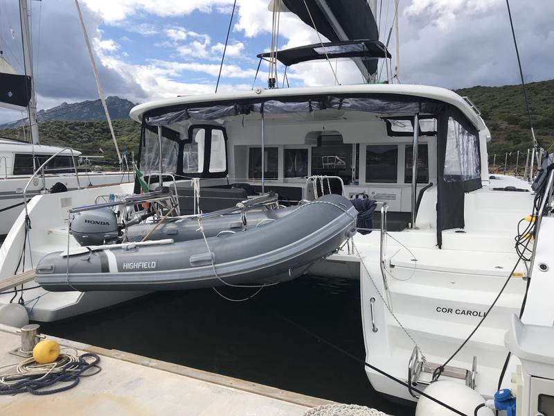 Book yachts online - catamaran - Lagoon 450F - Cor Caroli (TOR) - rent