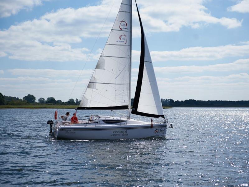 Book yachts online - sailboat - Maxus 28 Standard - NAKSOS - rent