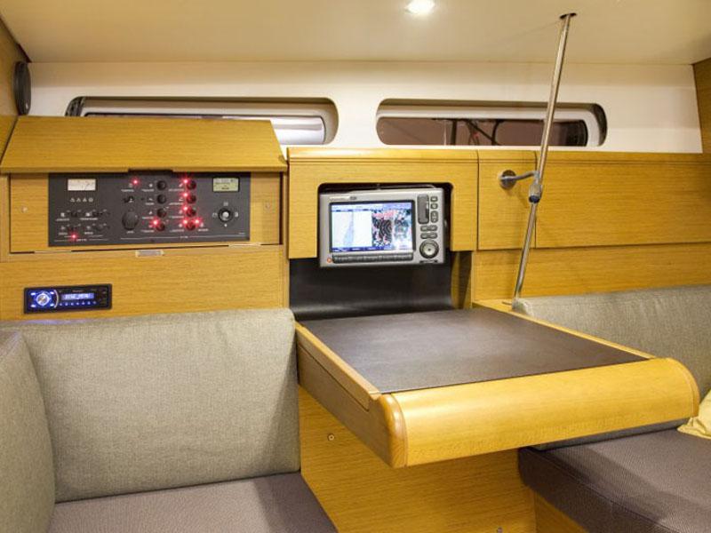 Book yachts online - sailboat - Sunsail 41.1 - Sunsail 41.1 (2012) - rent