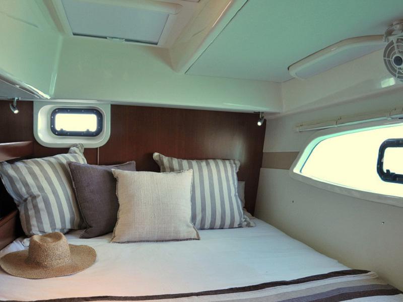 Book yachts online - catamaran - Sunsail 444 - Sunsail 444 (2016) - rent