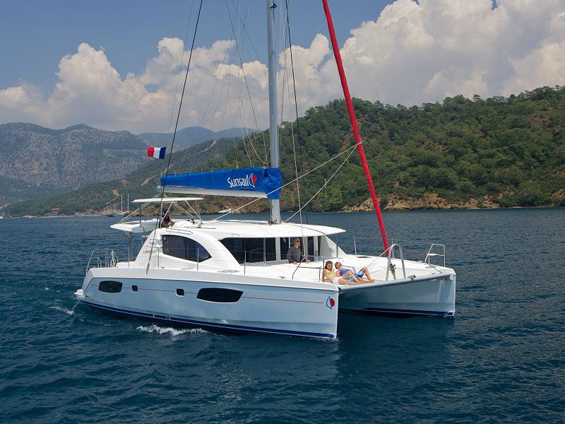 Book yachts online - catamaran - Sunsail 444 - Sunsail 444 (2014) - rent