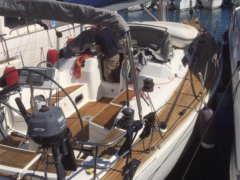 Book yachts online - sailboat - Dufour 44 - Big Mama - rent