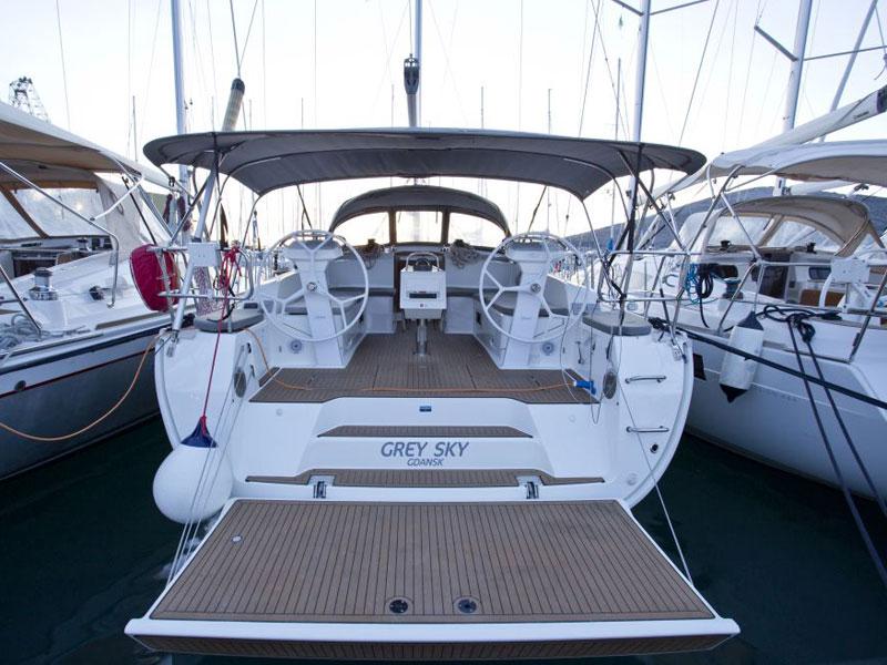 Book yachts online - sailboat - Bavaria Cruiser 46 (9) - Grey Sky - rent