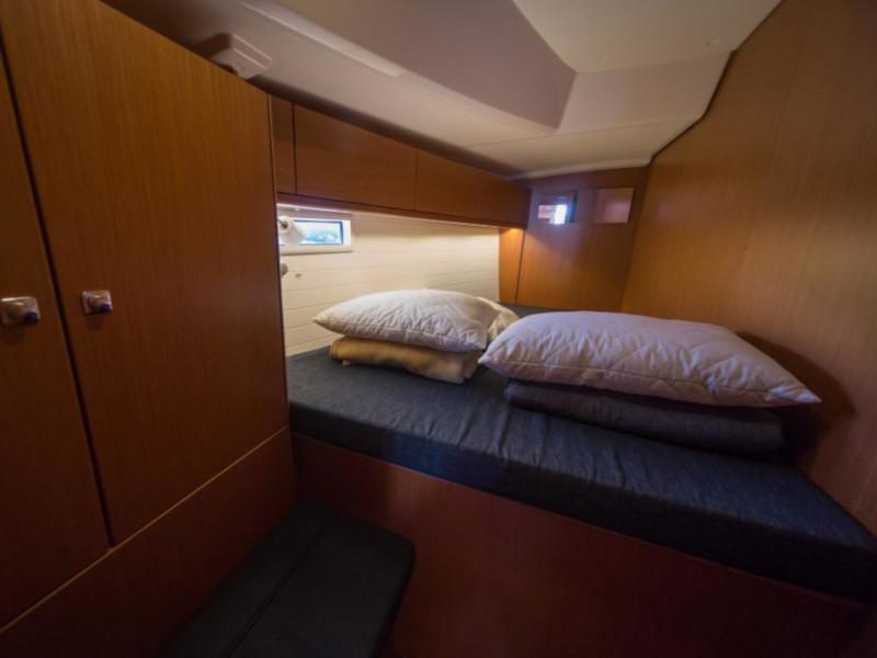 Book yachts online - sailboat - Bavaria Cruiser 46 - Chimenti - rent