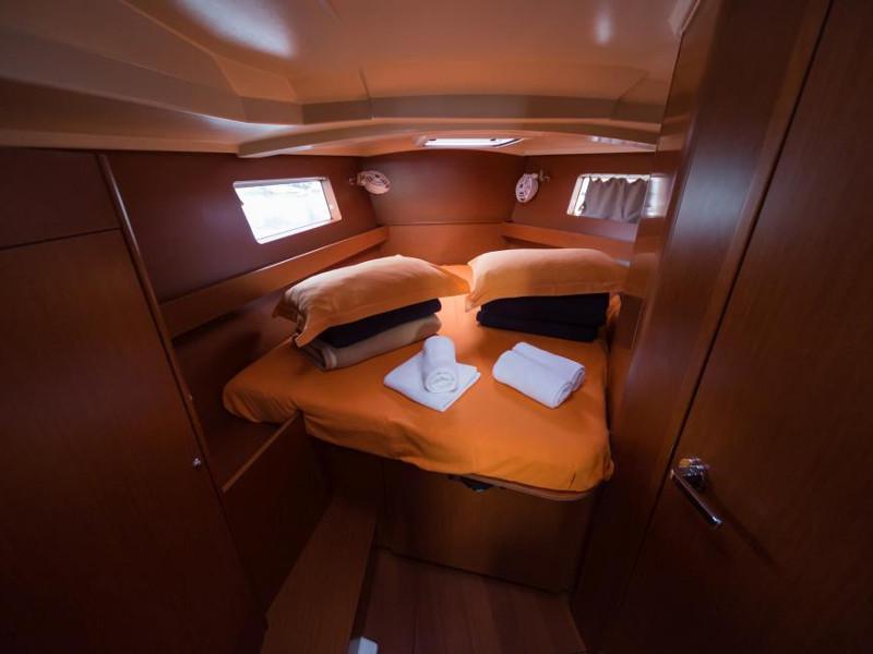 Book yachts online - sailboat - Oceanis 41.1 - Anscombe - rent