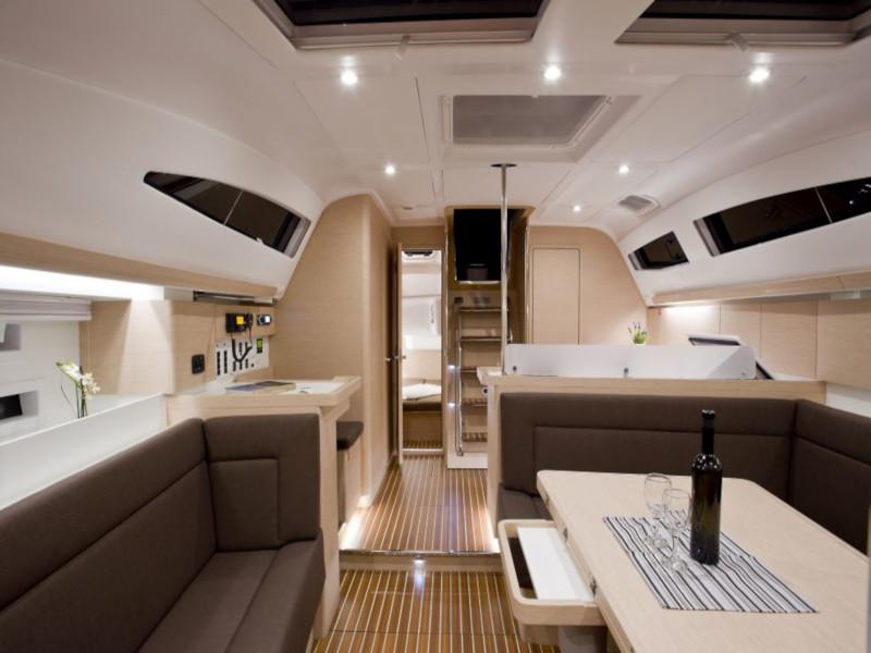 Book yachts online - sailboat - Elan Impression 45 - Skyfall - rent