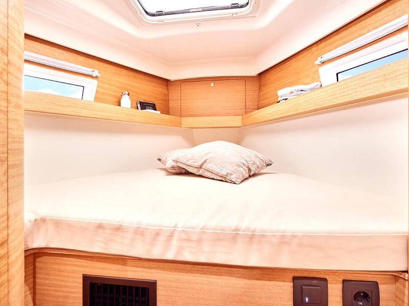 Book yachts online - sailboat - Elan Impression 45.1 - Galina - rent