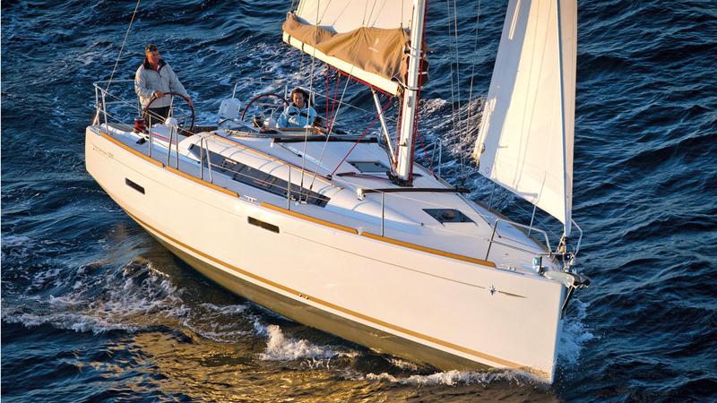 Book yachts online - sailboat - Sun Odyssey 389 - Angie - rent