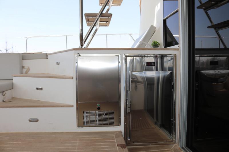 Book yachts online - catamaran - Sunreef 62 - Zimit - rent