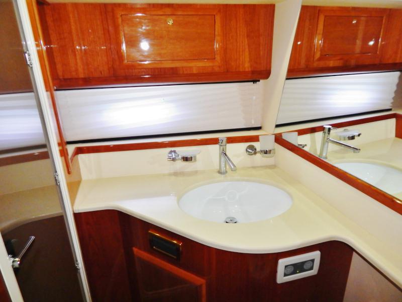 Book yachts online - motorboat - Della Pasqua - Shine - rent