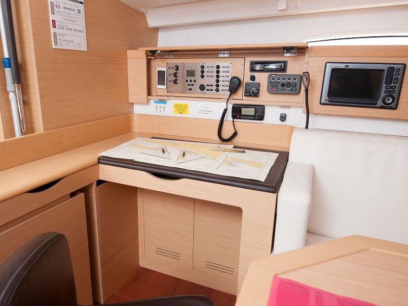 Book yachts online - sailboat - Beneteau First 45 - Carmenta - rent
