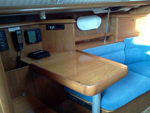Book yachts online - sailboat - Sun Odyssey 37 - Lina - rent