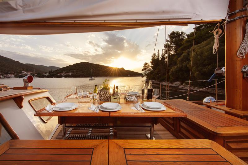 Book yachts online - other - Providenca - Providenca - rent
