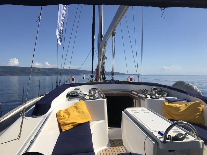 Book yachts online - sailboat - Ocean Star 56.1 - Wind Dueller - rent