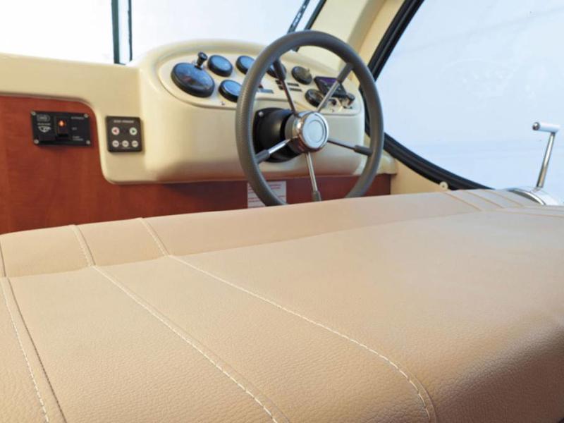 Book yachts online - motorboat - Estivale Sixto - ALBI FR - rent