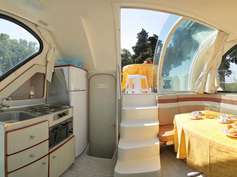 Book yachts online - motorboat - Confort 900 DP - BOULOGNE FR - rent
