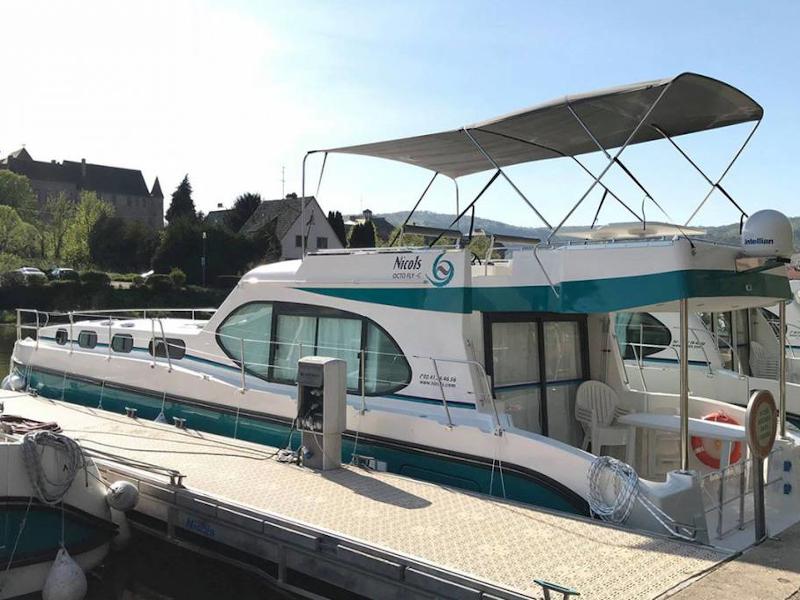 Book yachts online - motorboat - Octo Fly C - SAINT ROCH FR - rent