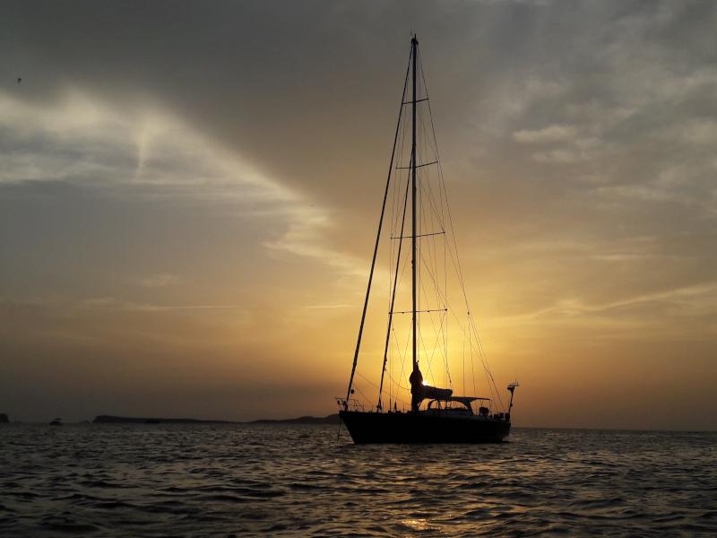 Book yachts online - sailboat - De Schepper 83 - Noheea - rent