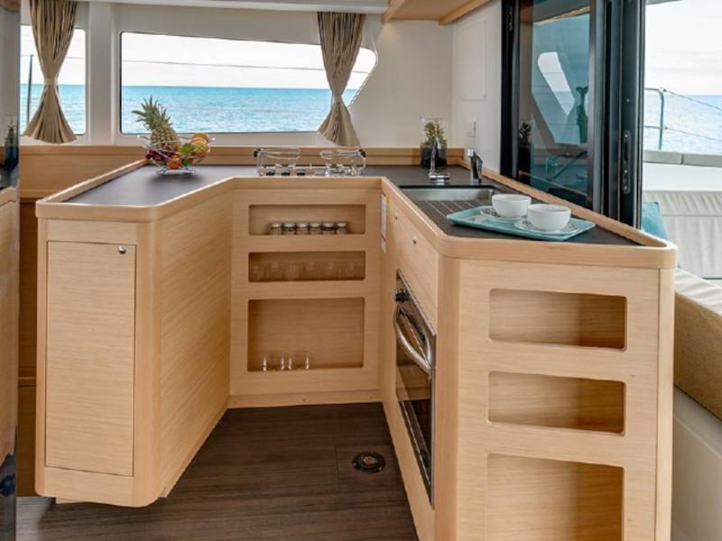 Book yachts online - catamaran - Lagoon 42 Owner version - NURIA - rent