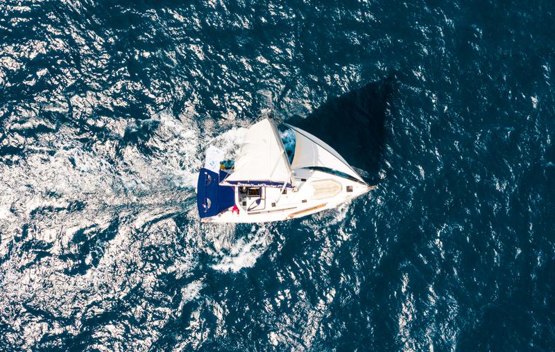 Book yachts online - sailboat - Oceanis 48 - Lastovo: Boat + Captain - rent