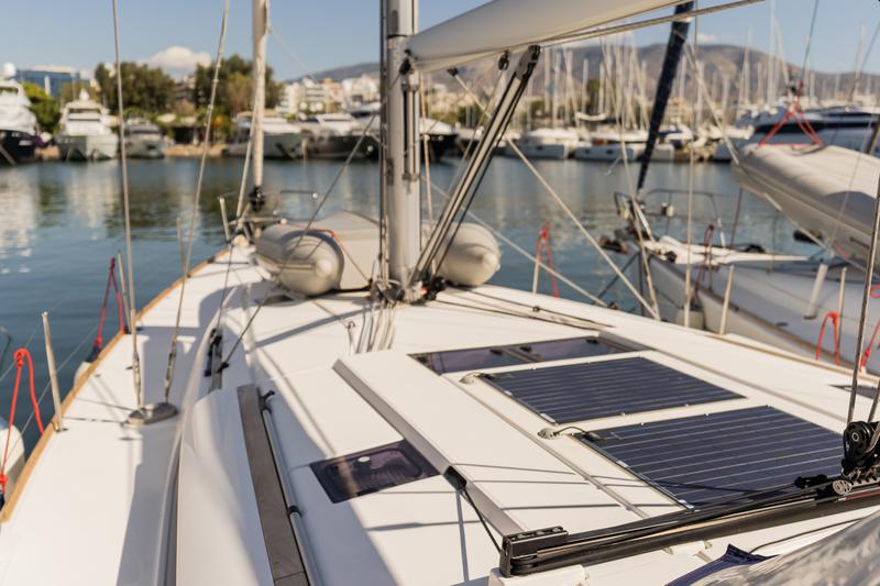 Book yachts online - sailboat - Sun Odyssey 519 - 5 cabs - MARYALIS - rent