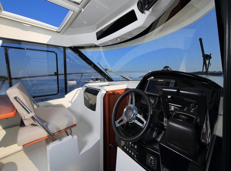 Book yachts online - motorboat - Merry Fisher 895 - no name - rent