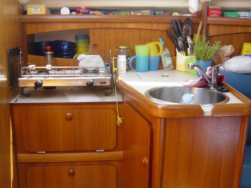 Book yachts online - sailboat - Sun Odyssey 29.2 - Mirabai - rent