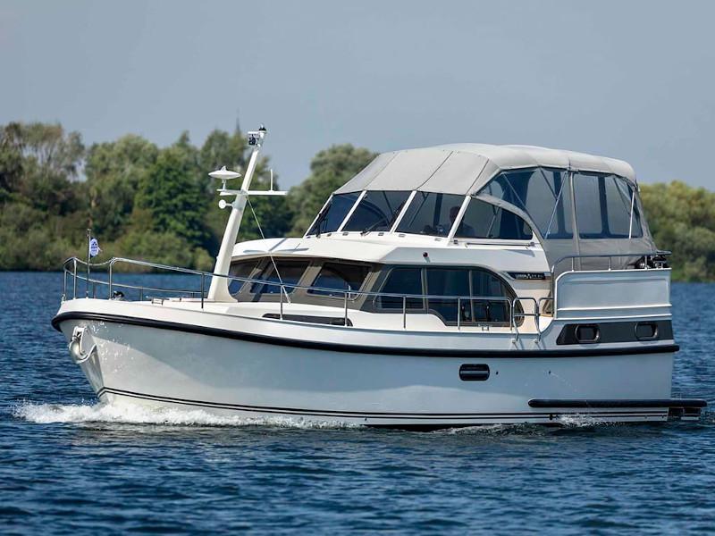 Book yachts online - motorboat - Linssen 35 SL - Speyside - rent