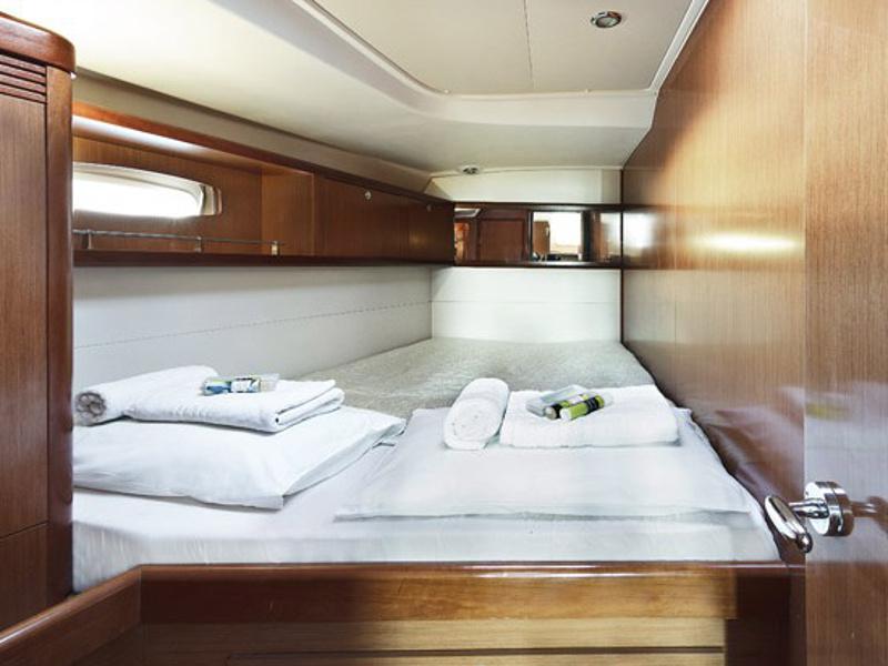 Book yachts online - sailboat - Oceanis 54 - Fos - rent