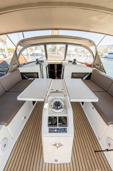 Book yachts online - sailboat - Sun Odyssey 490 - CALMA - rent