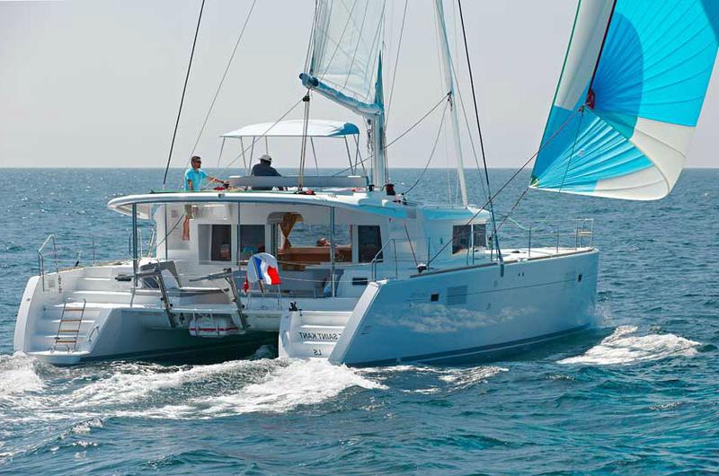 Book yachts online - catamaran - Lagoon 450F (A/C+WaterMaker+GEN) - Sunshine - rent