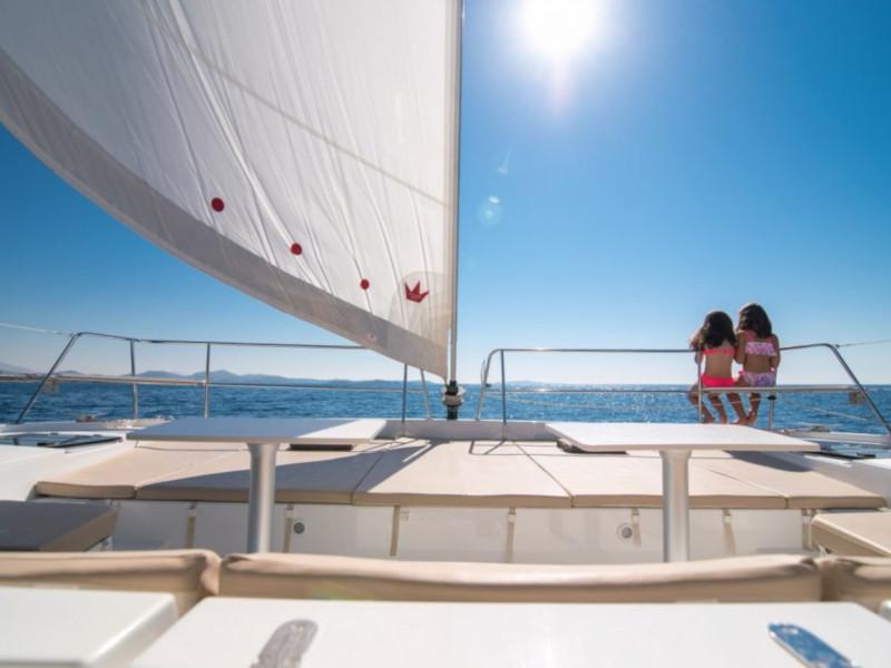 Book yachts online - catamaran - Bali 4.3 - Alina - rent