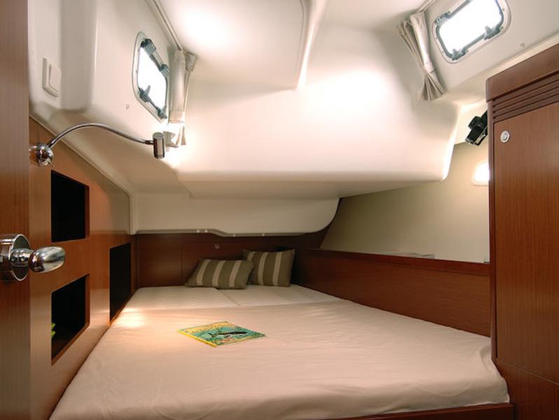 Book yachts online - sailboat - Oceanis 50 Family- 5+1 cab. - La Stella - rent